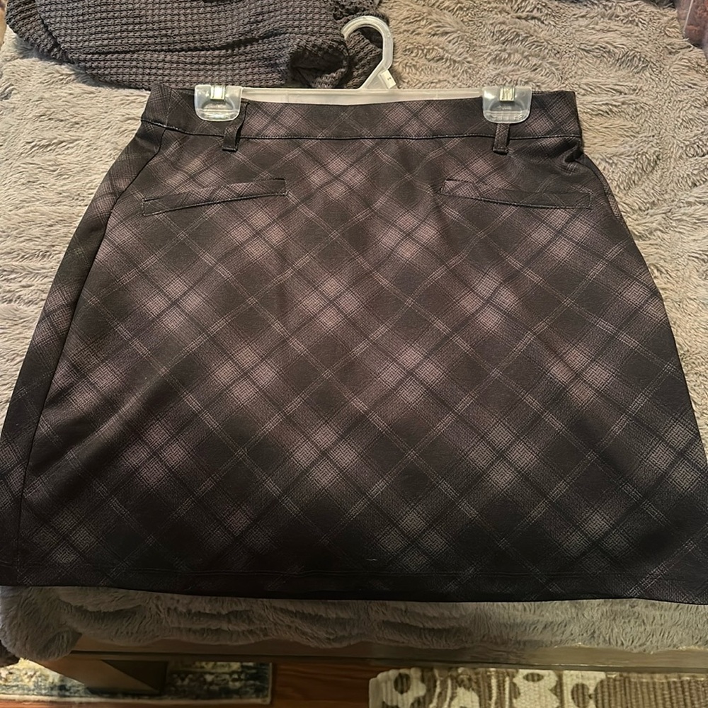 Maurices black and gray buffalo plaid skirt